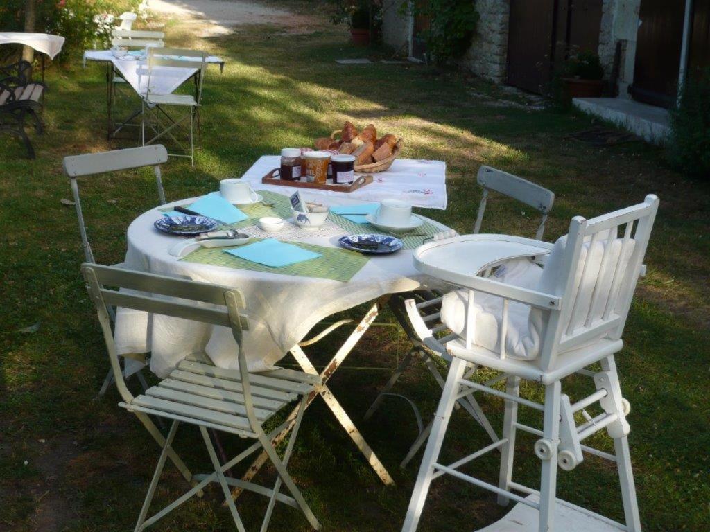 La Thibaude - Livry Bed and Breakfast Livry  Buitenkant foto